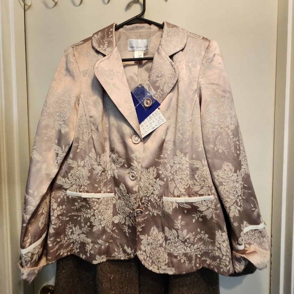 Susan Graver Floral Satin Blazer - Light Pink